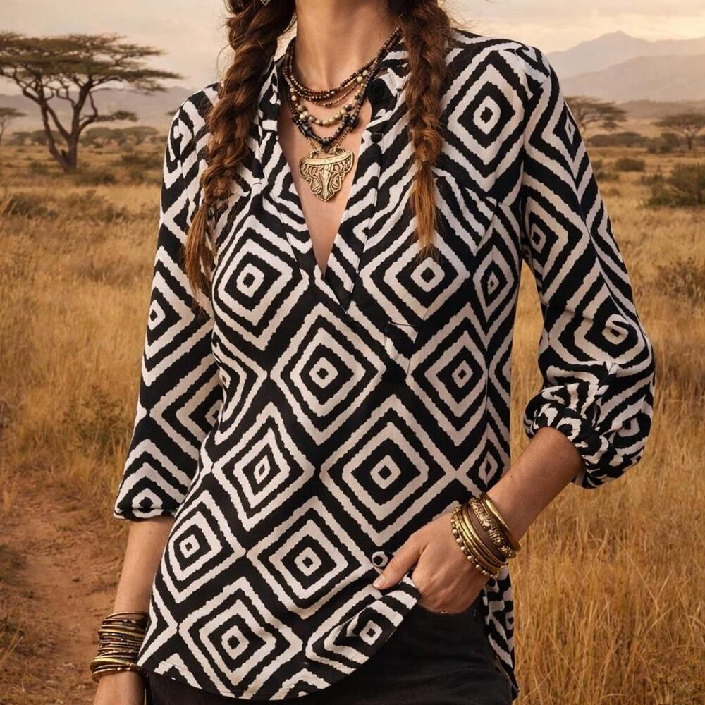 Banana Republic Black White Geometric Print Blouse Size L Boho Tunic Top